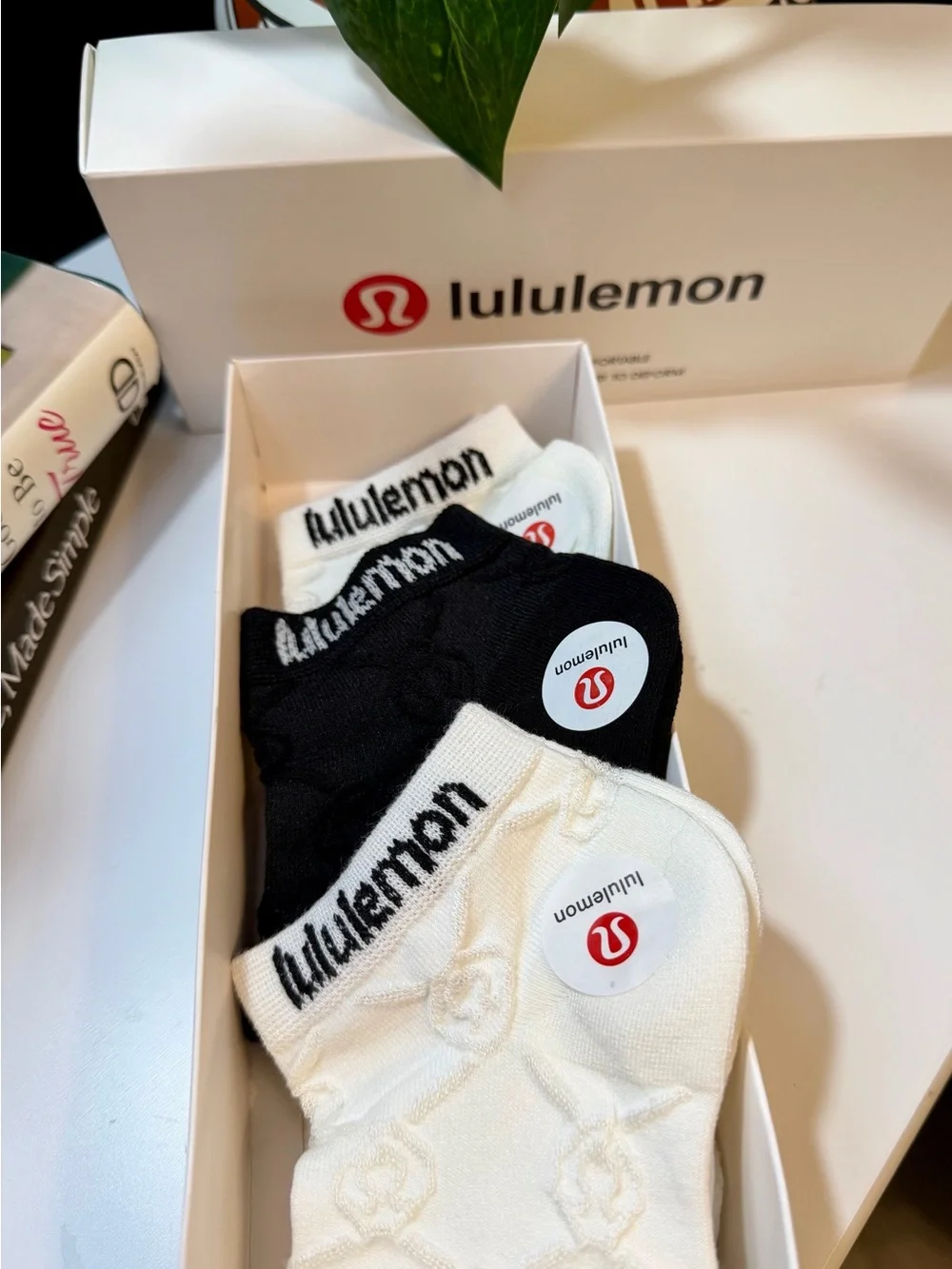 LULULEMON athletica Low-Cut Performance Socks Set of 3
